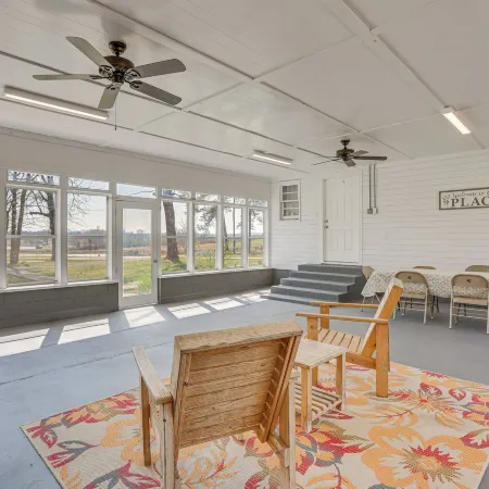 Charming Gadsden Home w/ Golf Course Views!