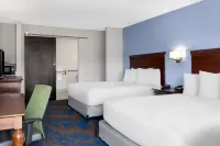 Hotel South Tampa & Suites