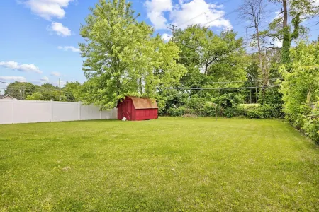 Cozy 3BR Getaway  Pets OK + Fenced Yard