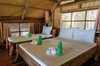 Sangat Island Dive Resort - balcony