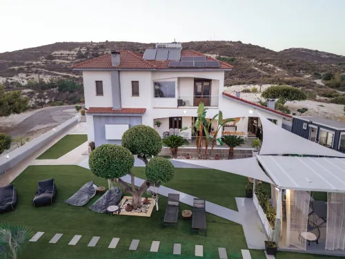 5BR Lux Villa - Sleeps 13 - Saltwater Pool - Outdoor Bar - Fireplace - Lefkara Hotel di Pano Lefkara