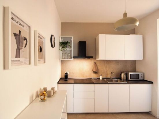 Casa di Gino offers a charming experience with stunning views of the Vatican.