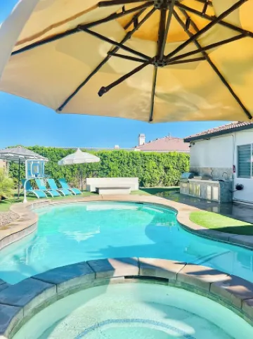 The getaway Pool &Spa Luxury!