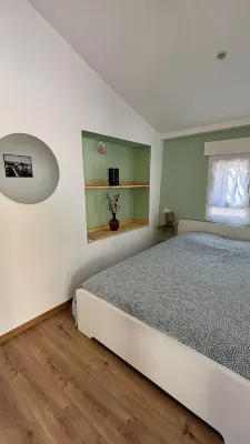 Charming cottage Отели рядом с достопримечательностью «Saint Paul de Vence (Pavement)»