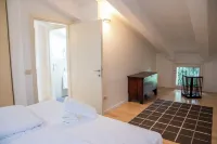 Romantic refuge nestled in the greenery of the Euganean Hills Natural Park. Hotels in Teolo