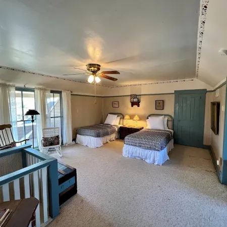 Historical Krezdorn House in the heart of Seguin!