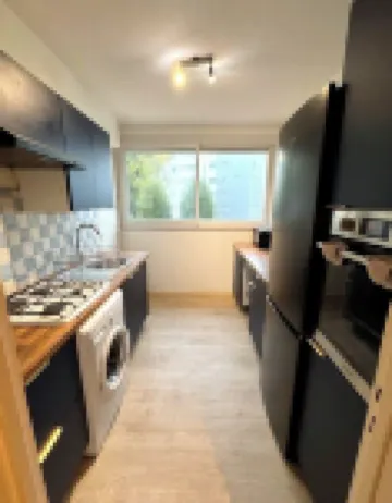 Excalibur: 4 Bedrooms - Puy du fou - near train station