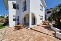 Sea view, walk to beach, aptMistral. Hotels in Portoscuso