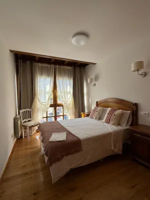 Apartamento Dúplex Aravedes en Potes Hotels near Paseo fluvial de Potes