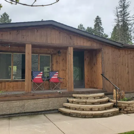 PA's HOUSE; COMFY; PETS; DEADWOOD, MICHELSON TRAIL. UTV & EBIKE RENTAL; HWY 385