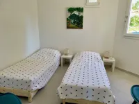 Contemporary apartment with sea view and swimming pool