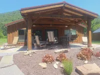 Great location directly on Big Pine Creek with trail access Hotels in McHenry Township