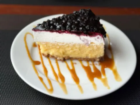 บลู โรส การ์เดน โรงแรม โอลายา