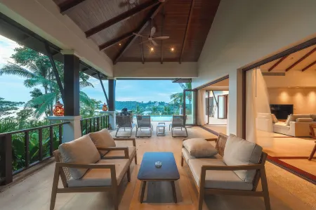 Sunrise 7BR Luxe Villa Sea View V151 Отели рядом с достопримечательностью «Bang Rong»