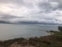 Beachfront Bliss in Portmore 2BR with Ocean Views & Modern Comfort, pool access