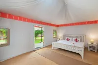 Delta 105 - A Military Themed Adventure Park Hotels in Manesar