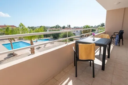 Nissi 3 Privileges Apt Отели рядом с достопримечательностью «Ayia Napa Square»