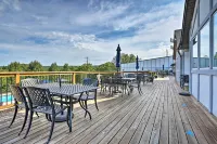 Pools, Hot Tub & More: Bushkill Mountain Getaway! - Badekar