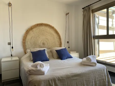 Best views & terrace at Marfolin beach resort Отели рядом с достопримечательностью «Playa Los Lagos»