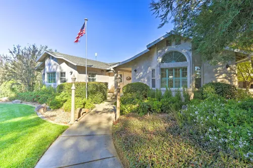 Chic Ranch-Style Home on 33-Acre Walnut Ranch - 3-Star