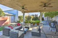 Chic Ranch-Style Home on 33-Acre Walnut Ranch - 3-Star