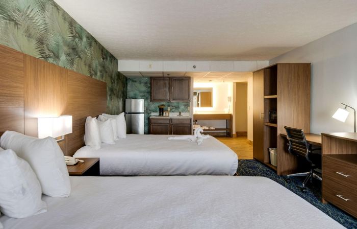 Park Grove Inn