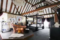 Staycations Maldon Suites Hotels in Maldon