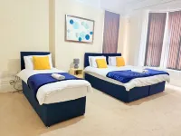 1 Bed Flat - Sleeps 5 - Parking - Wifi - 2-Star