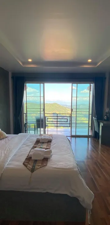 ซูพีเรียห้องชั้นบน