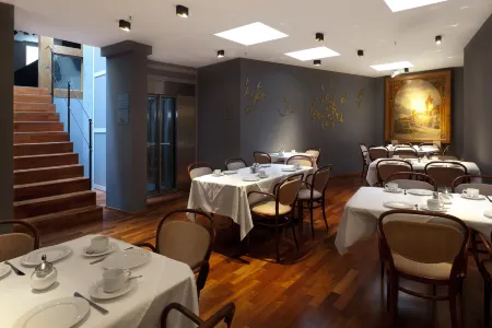 Dormero Hotel Schwäbisch Hall Отели рядом с достопримечательностью «Hallisch-Frankisches Museum»