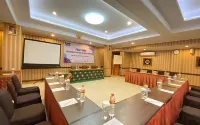 The Amrani Syariah Hotel Hotel a Laweyan