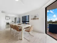 Kalua Holiday Apartments Hotels in Maroochydore