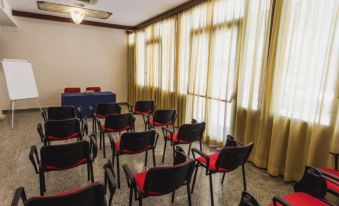 Phi Hotel Ambra