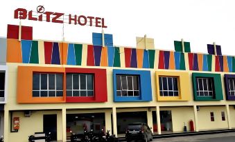 Blitz Hotel Batam Near Sultan Mahmud Ri'Ayat Shah