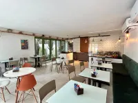 Numar Hotel - breakfast