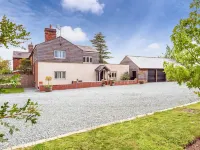 Yocking Gate Mews Hotel a Whitchurch