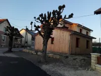 Pleasant Cottage in Challerange
