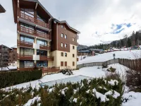 Apartment in Morillon near Ski Slopes - balcony