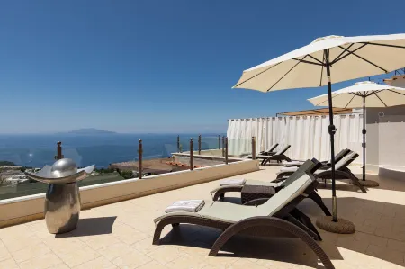 Monte Solaro Bed & Breakfast Отели рядом с достопримечательностью «Monte Solaro»