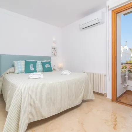 Ed. Bellveure 2o A - Apartment with Free Wifi