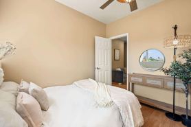 Modern Cozy Stay w Outdoor Patio Grill