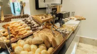 Hotel Estepona Plaza - breakfast