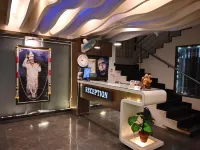 Hotel Shradha Saburi Palace シルディのホテル