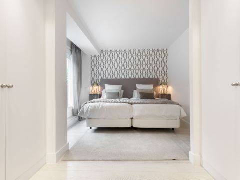 Impressive 3 bedroom duplex with parking. Francisco Silvela