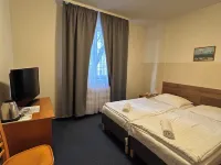 Corvin Hotel Hotels in Gyor