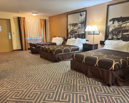 Super 8 by Wyndham Laurel Hotels in Jones County