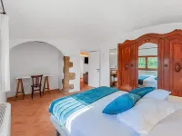 Charming Home Near Vulpellac