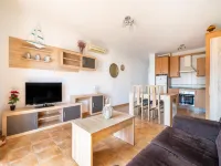 Apartment near the beach with sea views