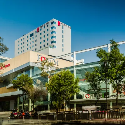 Fiesta Inn Express Ciudad de México Forum Buenavista Hotels near Buenavista