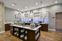 Homewood Suites by Hilton Galveston - Aamiainen
